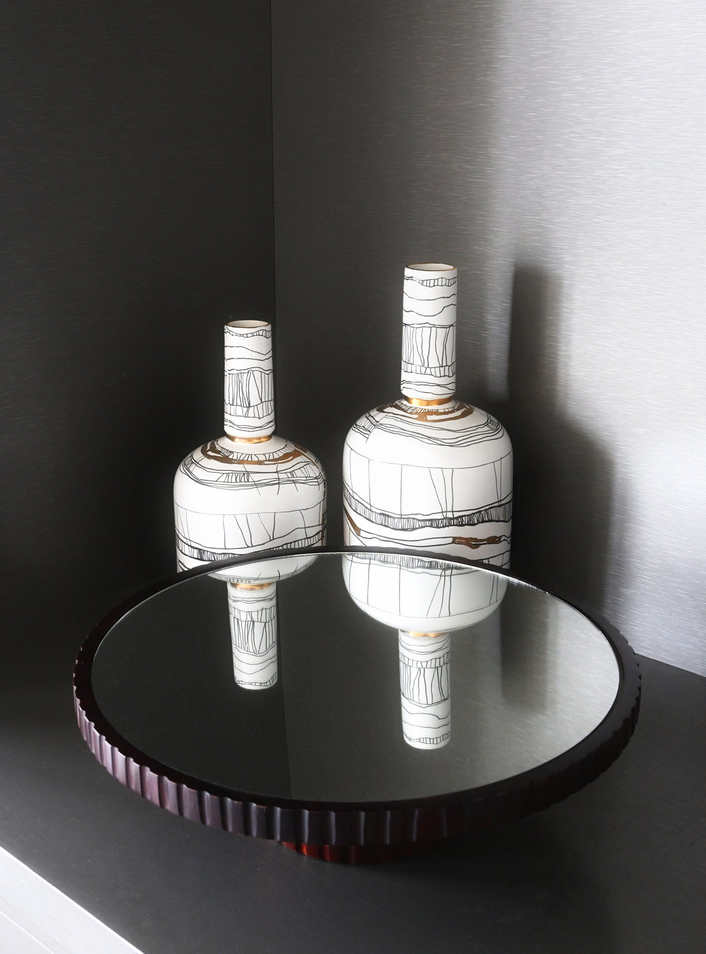 Bordeaux Mirror Pedestal Tray