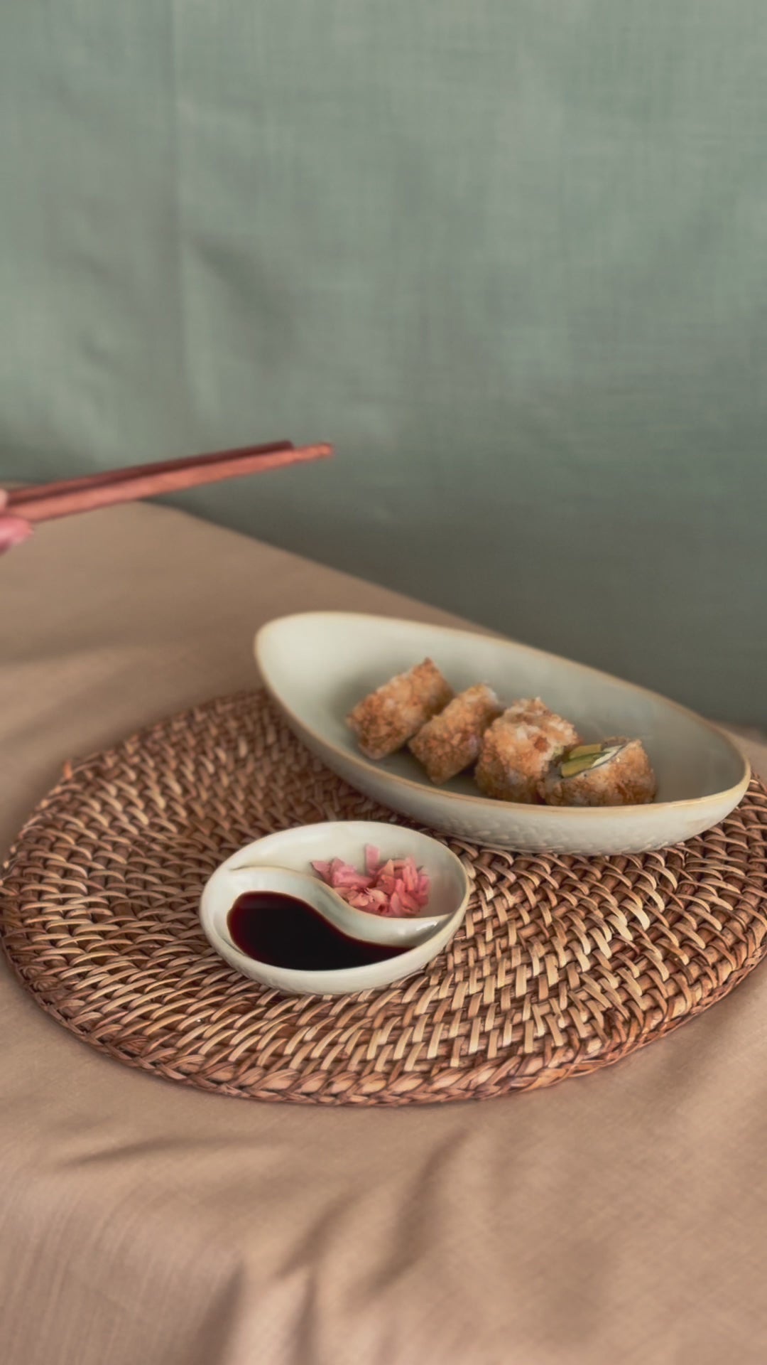 Nami Sushi Set